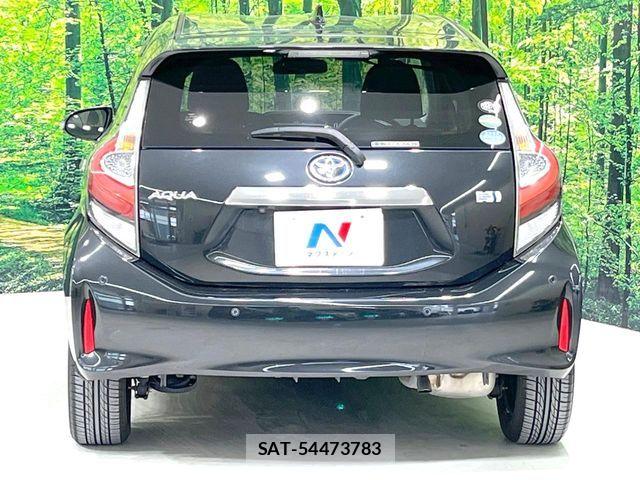 Toyota AQUA 2018-04 7614953-14