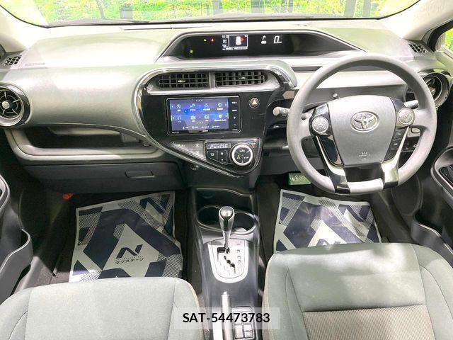 Toyota AQUA 2018-04 7614953-1