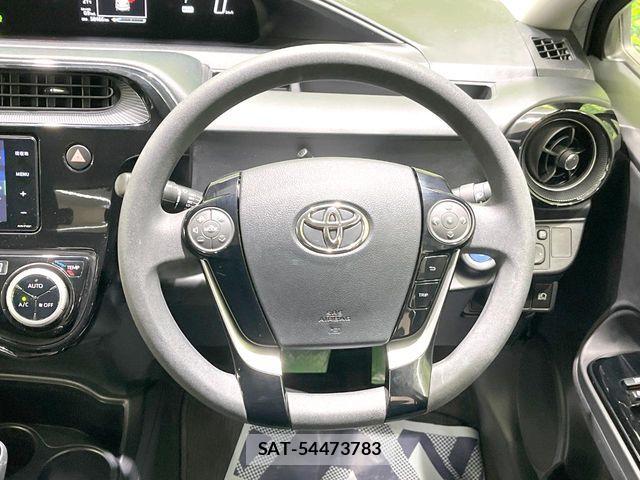 Toyota AQUA 2018-04 7614953-7