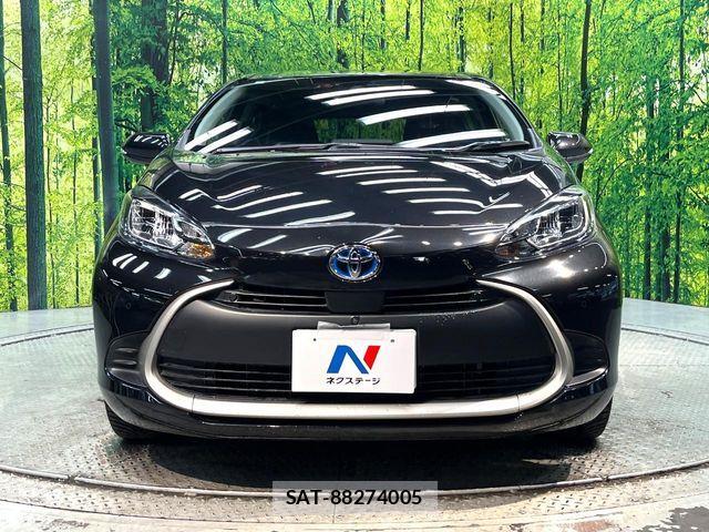 Toyota AQUA 2022-06 7614927-13