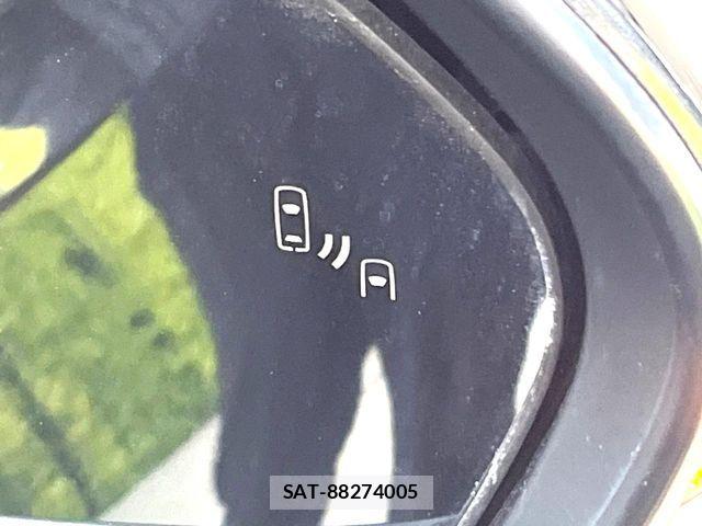 Toyota AQUA 2022-06 7614927-4