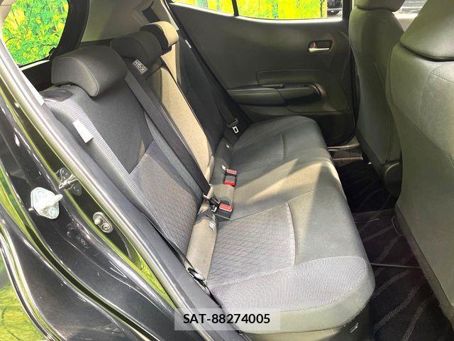 Toyota AQUA 2022-06 7614927-8