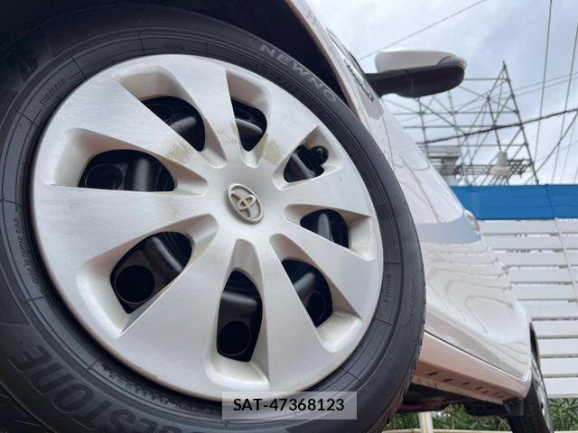 Toyota AQUA 2012-06 7614982-12