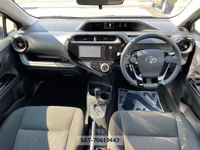 Toyota AQUA 2021-03 7614956-1