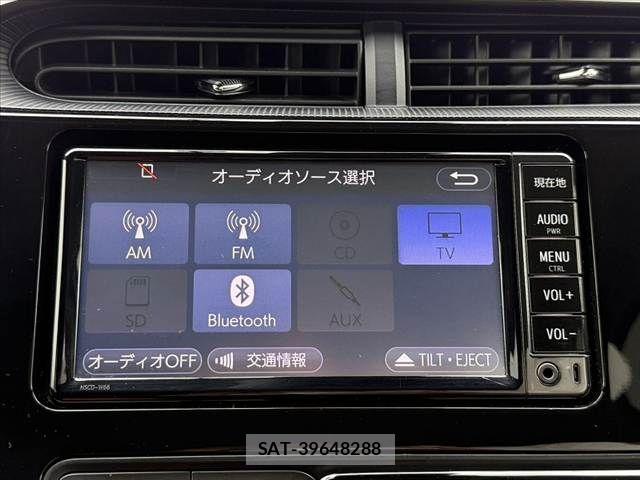 Toyota AQUA 2018-04 7614961-4