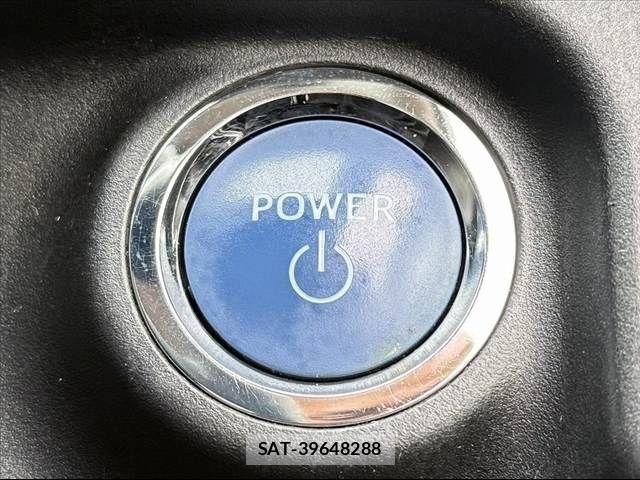 Toyota AQUA 2018-04 7614961-6