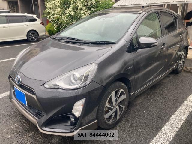 Toyota AQUA 2016-03 7614986-0