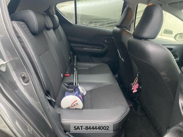 Toyota AQUA 2016-03 7614986-9