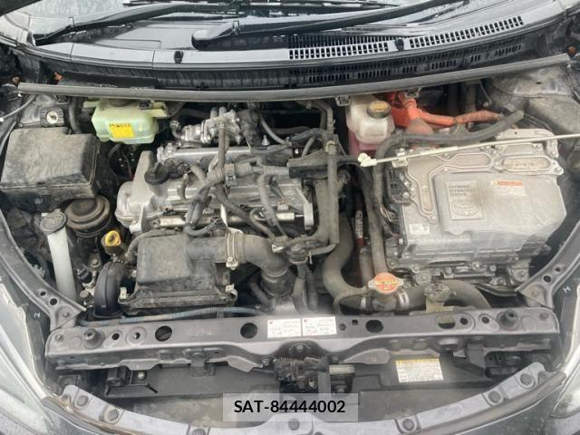 Toyota AQUA 2016-03 7614986-23