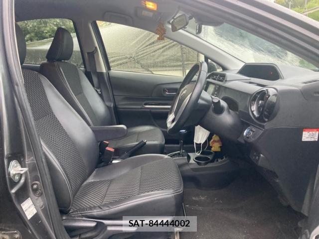 Toyota AQUA 2016-03 7614986-8