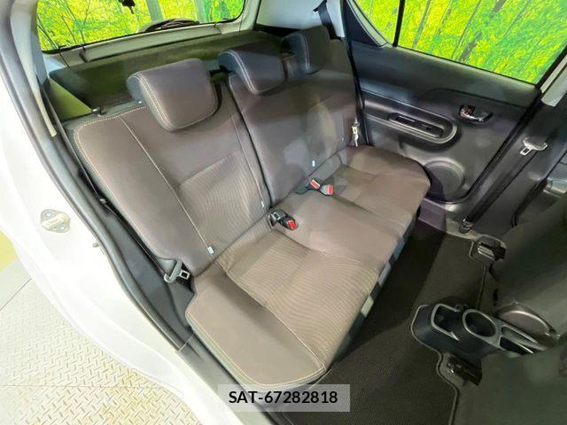 Toyota AQUA 2019-06 7614946-9
