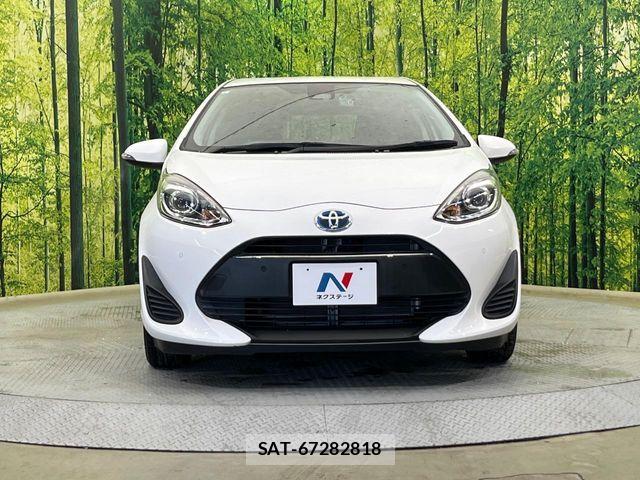Toyota AQUA 2019-06 7614946-13