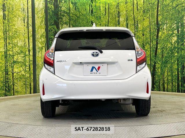 Toyota AQUA 2019-06 7614946-14