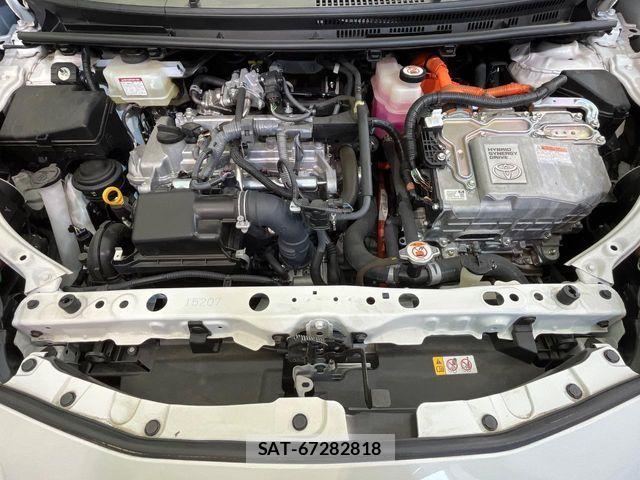 Toyota AQUA 2019-06 7614946-17