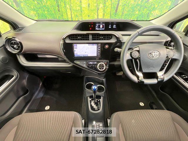 Toyota AQUA 2019-06 7614946-1