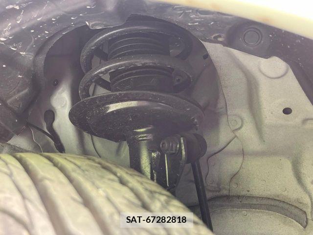 Toyota AQUA 2019-06 7614946-19