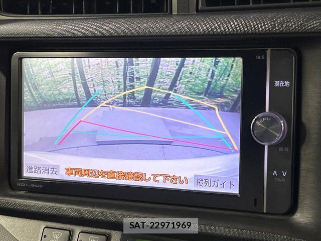 Toyota AQUA 2013-07 7614970-3