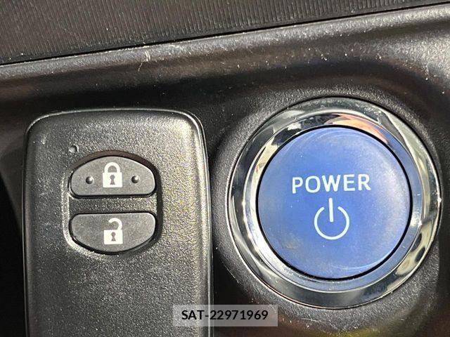 Toyota AQUA 2013-07 7614970-6