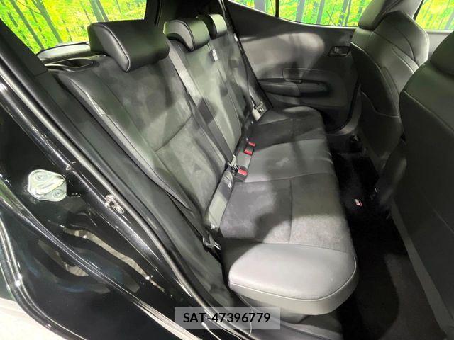 Toyota AQUA 2023-10 7614921-8