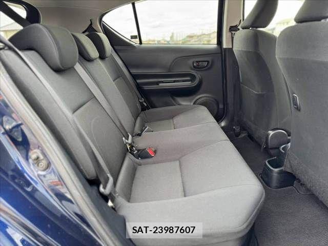Toyota AQUA 2019-06 7614960-18