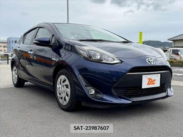 Toyota AQUA 2019-06 7614960-7