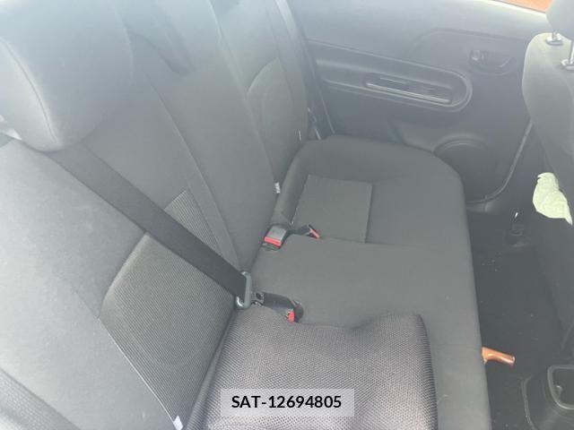 Toyota AQUA 2019-08 7614936-13