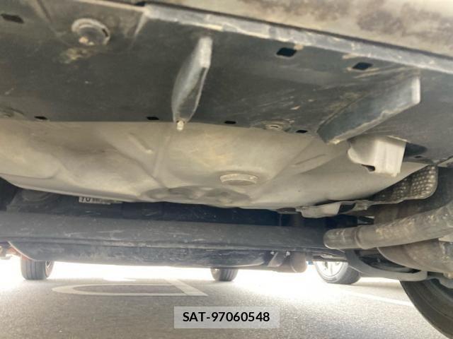 Toyota AQUA 2014-11 7615004-17