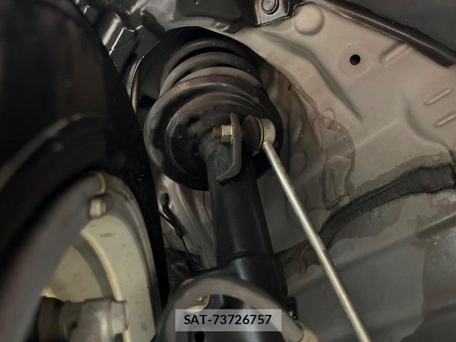 Toyota AQUA 2013-10 7614971-19