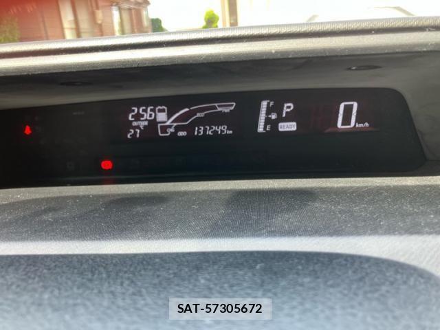 Toyota AQUA 2015-03 7614987-16