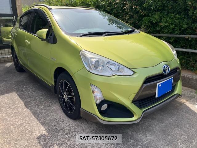 Toyota AQUA 2015-03 7614987-1