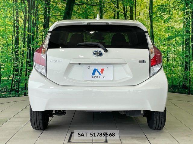Toyota AQUA 2015-12 7614984-14