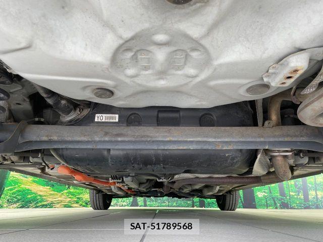 Toyota AQUA 2015-12 7614984-18