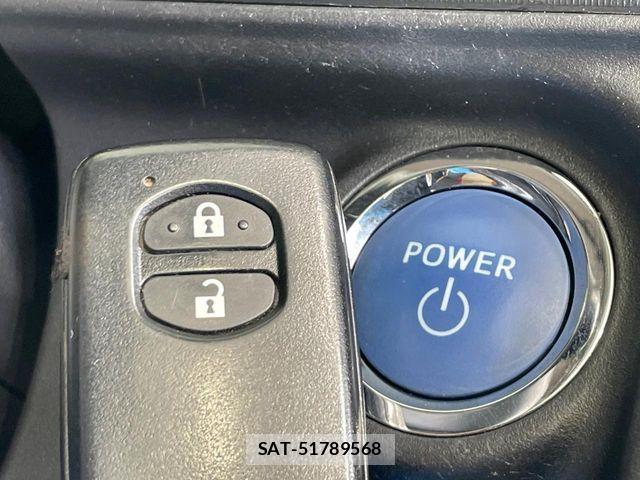 Toyota AQUA 2015-12 7614984-6