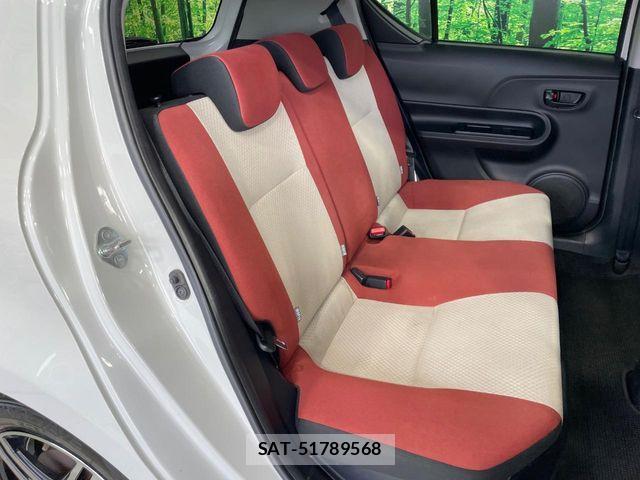 Toyota AQUA 2015-12 7614984-8