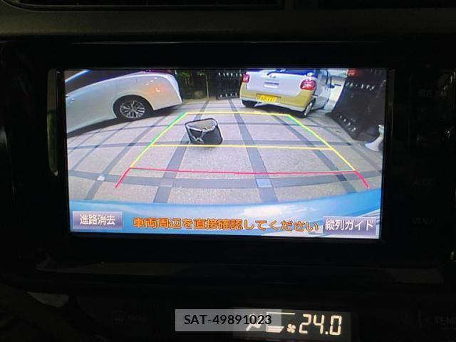 Toyota AQUA 2015-06 7614985-16