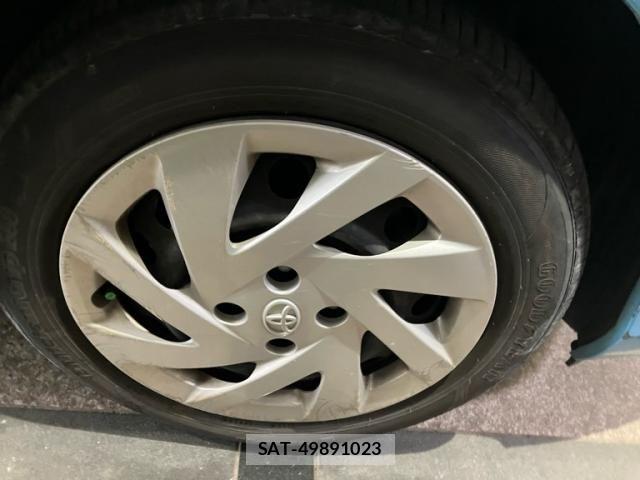 Toyota AQUA 2015-06 7614985-2