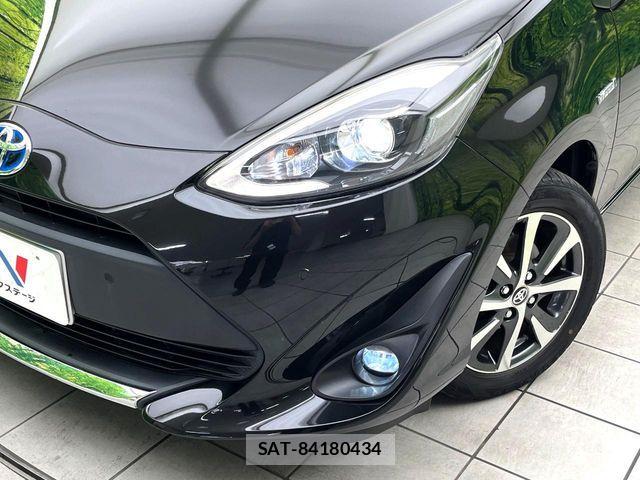 Toyota AQUA 2019-07 7614947-11