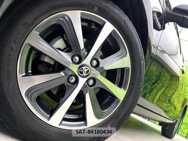 Toyota AQUA 2019-07 7614947-12