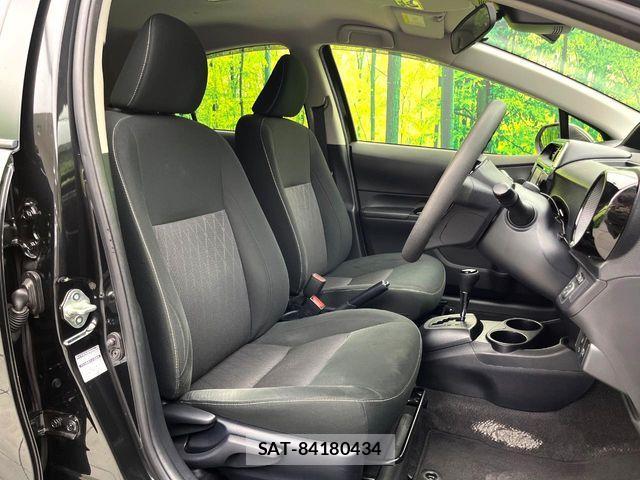 Toyota AQUA 2019-07 7614947-7