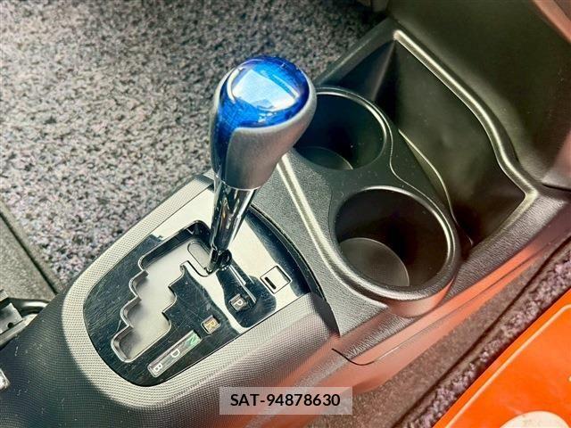 Toyota AQUA 2015-03 7614949-14
