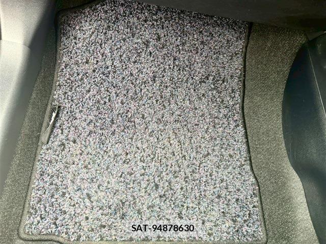 Toyota AQUA 2015-03 7614949-18