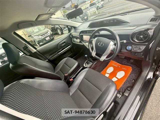 Toyota AQUA 2015-03 7614949-20