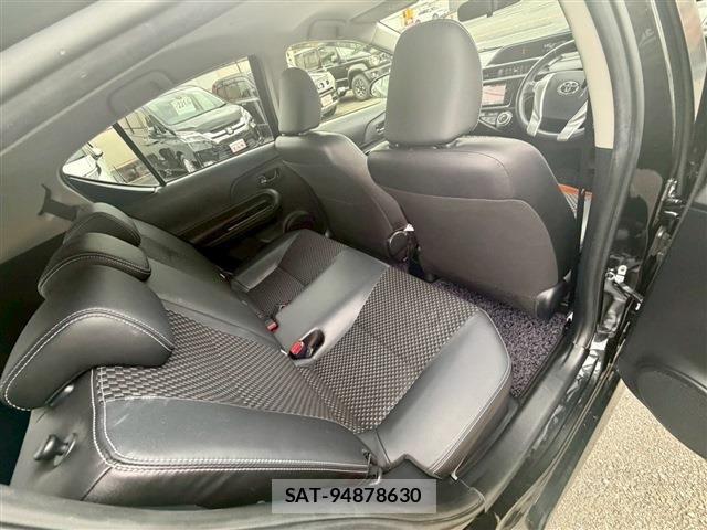 Toyota AQUA 2015-03 7614949-21