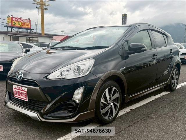 Toyota AQUA 2015-03 7614949-27