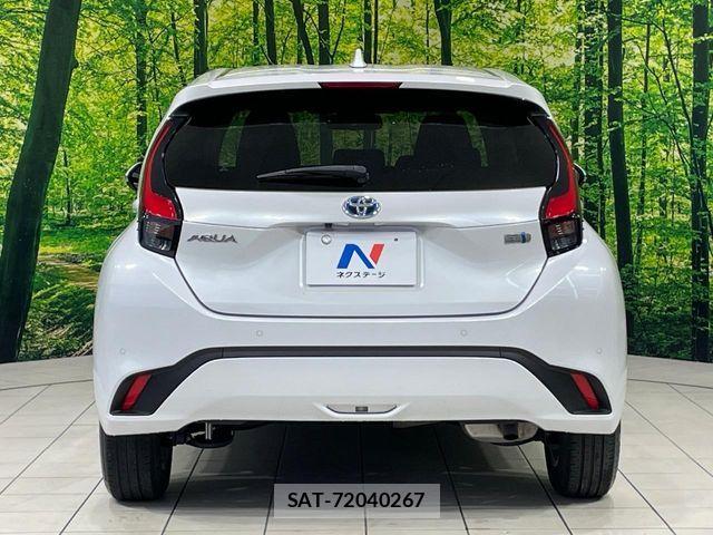 Toyota AQUA 2021-07 7614929-14