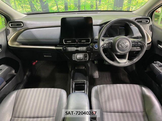 Toyota AQUA 2021-07 7614929-1