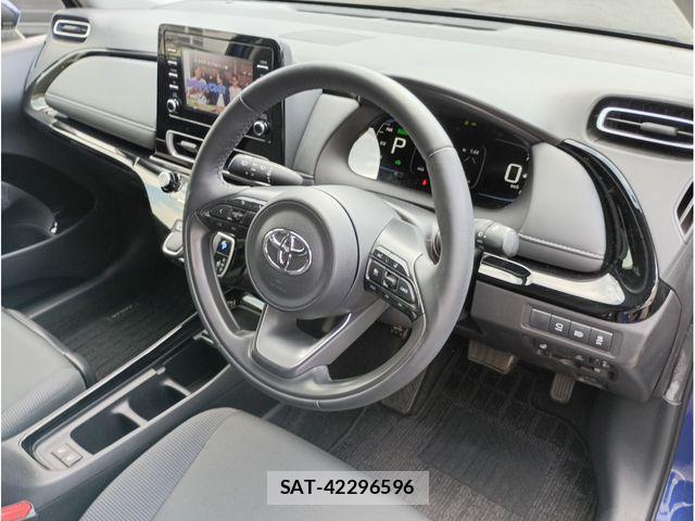 Toyota AQUA 2021-08 7614939-13