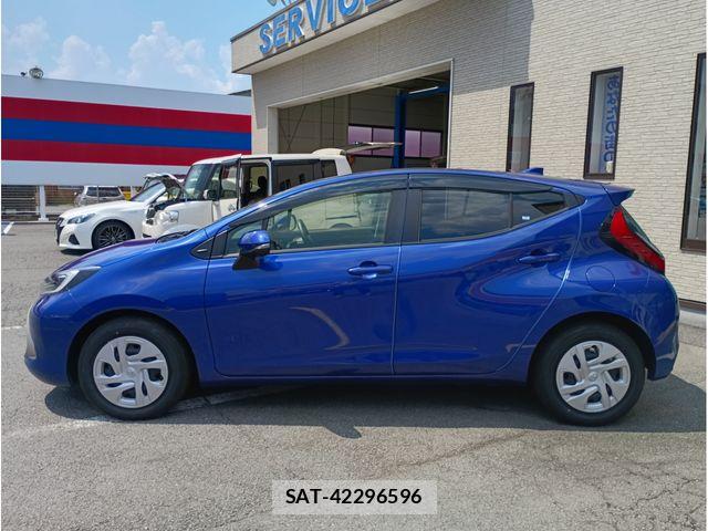 Toyota AQUA 2021-08 7614939-3