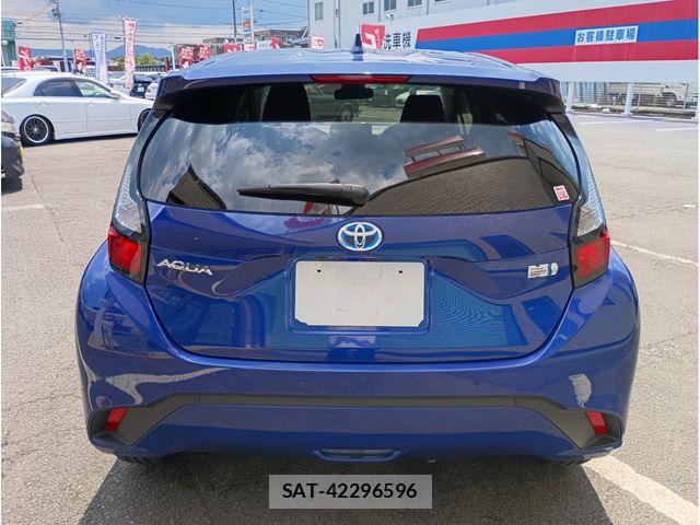 Toyota AQUA 2021-08 7614939-5