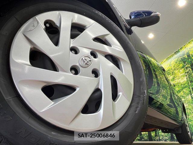 Toyota AQUA 2018-06 7614955-12
